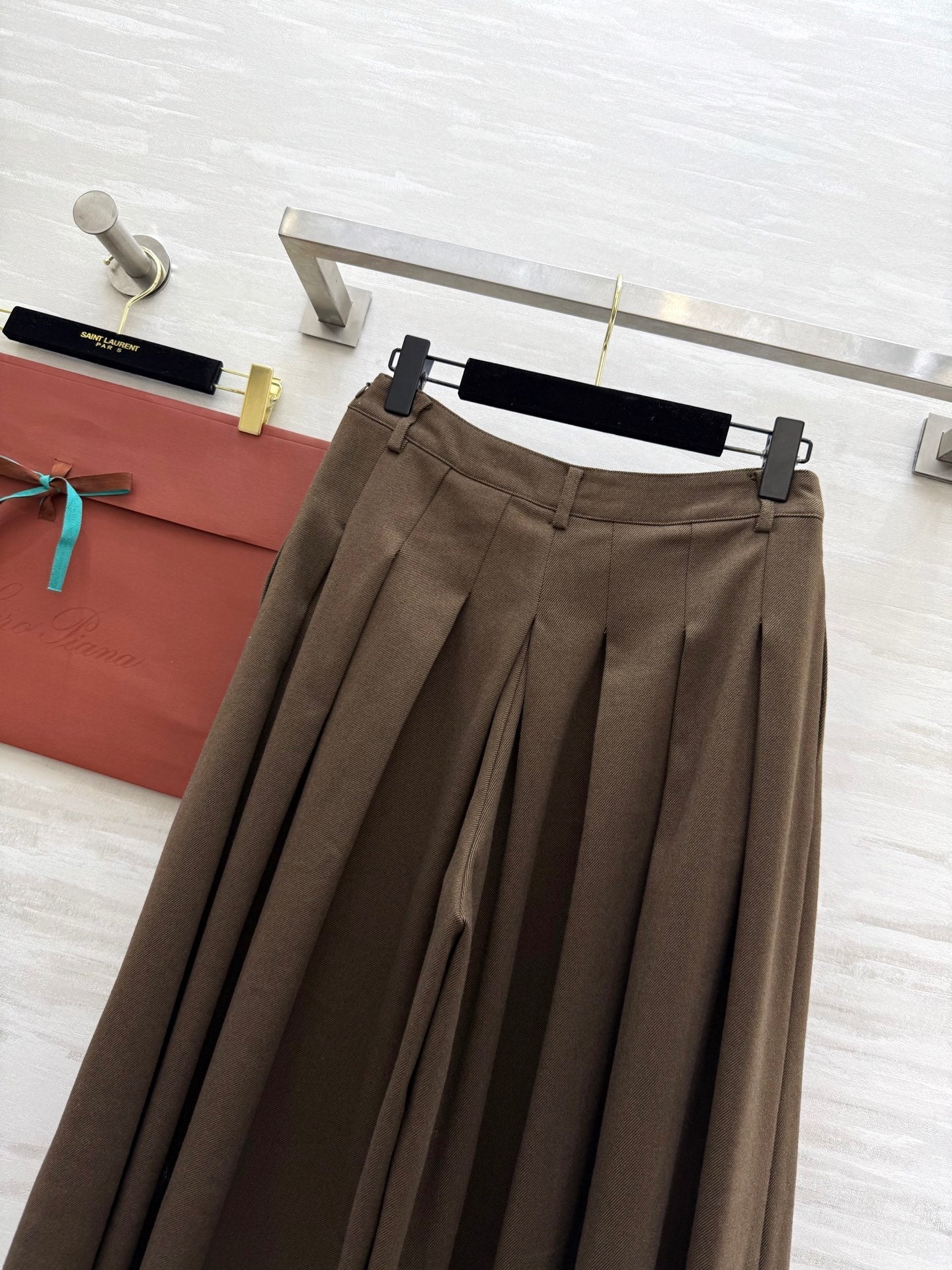 LP SKIRT STYLE 319